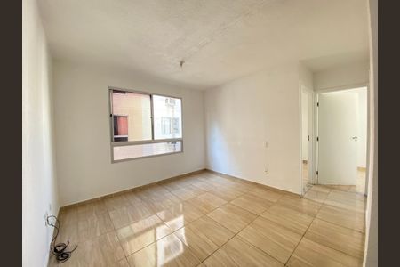 Apartamento à venda com 44m², 2 quartos e 1 vaga Apartamento à venda com 44m², 2 quartos e 1 vagaSala