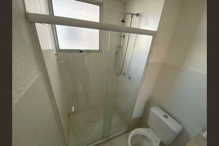 Apartamento à venda com 44m², 2 quartos e 1 vaga Apartamento à venda com 44m², 2 quartos e 1 vagaBanheiro