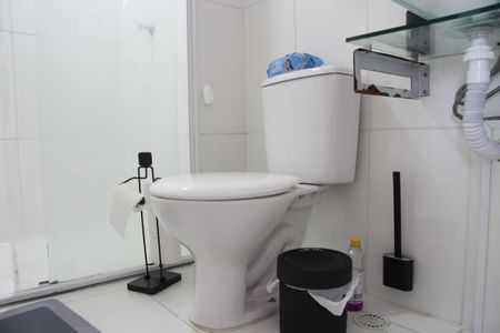 Banheiro Social de apartamento para alugar com 1 quarto, 32m² em Vila Augusta, Guarulhos