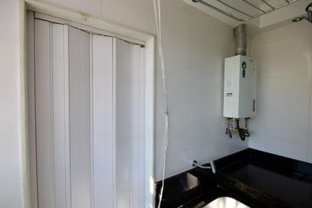 Apartamento à venda com 136m², 2 quartos e 2 vagasÁrea de Serviço