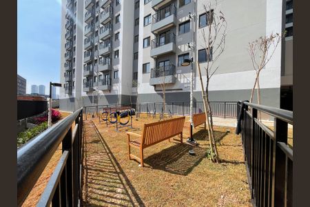 Apartamento à venda com 42m², 2 quartos e sem vagaÁrea comum