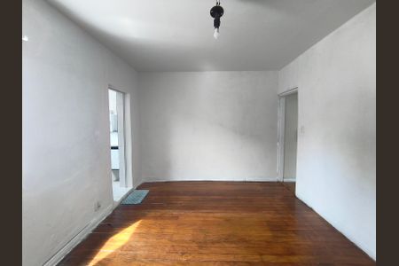 Casa à venda com 106m², 2 quartos e 2 vagas Casa à venda com 106m², 2 quartos e 2 vagasSuíte 2