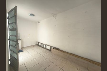 Casa à venda com 106m², 2 quartos e 2 vagas Casa à venda com 106m², 2 quartos e 2 vagasÁrea de Serviço