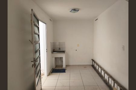 Casa à venda com 106m², 2 quartos e 2 vagas Casa à venda com 106m², 2 quartos e 2 vagasÁrea de Serviço