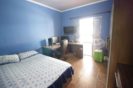 Casa à venda com 392m², 4 quartos e 3 vagasQuarto 3