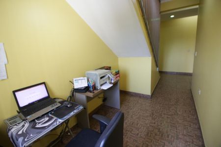 Casa à venda com 392m², 4 quartos e 3 vagasEscritório