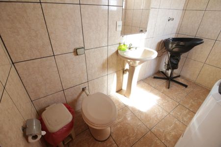 Casa à venda com 392m², 4 quartos e 3 vagasBanheiro de Serviço