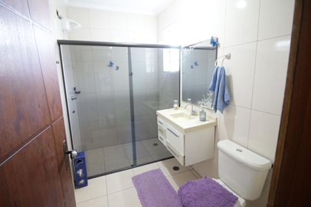 Casa à venda com 392m², 4 quartos e 3 vagasBanheiro