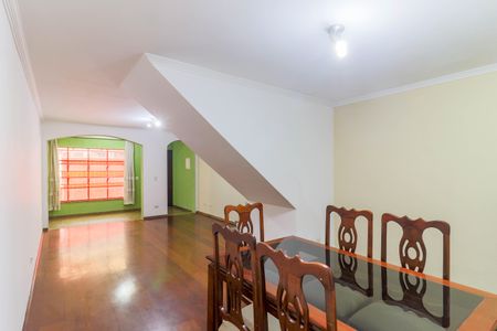 Casa à venda com 150m², 3 quartos e 1 vaga Casa à venda com 150m², 3 quartos e 1 vagaSala