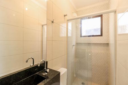 Casa à venda com 150m², 3 quartos e 1 vaga Casa à venda com 150m², 3 quartos e 1 vagaBanheiro da Suíte