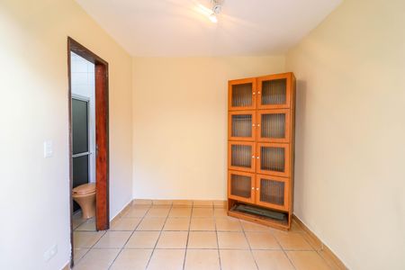 Casa à venda com 150m², 3 quartos e 1 vaga Casa à venda com 150m², 3 quartos e 1 vagaQuarto de Serviço