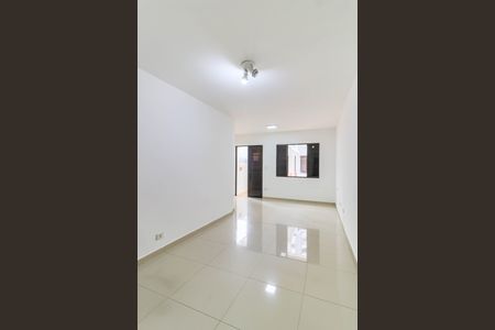 Casa à venda com 150m², 3 quartos e 1 vaga Casa à venda com 150m², 3 quartos e 1 vagaSuíte