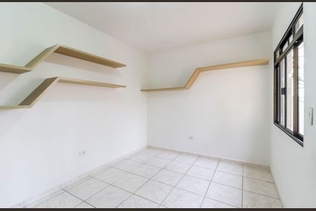 Casa à venda com 150m², 3 quartos e 1 vaga Casa à venda com 150m², 3 quartos e 1 vagaEscritório