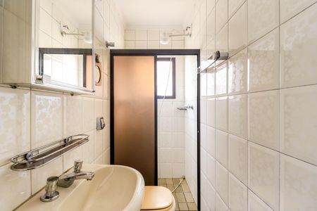 Casa à venda com 150m², 3 quartos e 1 vaga Casa à venda com 150m², 3 quartos e 1 vagaBanheiro 2