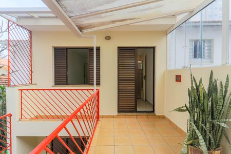 Casa à venda com 150m², 3 quartos e 1 vaga Casa à venda com 150m², 3 quartos e 1 vagaVaranda da Suíte