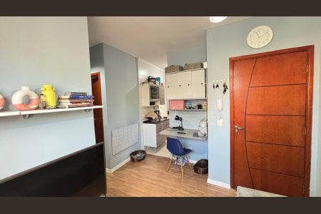 Sala de apartamento à venda com 2 quartos, 45m² em Parque Novo Oratório, Santo André