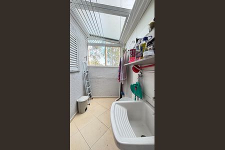 Apartamento à venda com 45m², 2 quartos e 1 vagaÁrea de Serviço