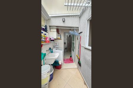 Apartamento à venda com 45m², 2 quartos e 1 vagaÁrea de Serviço