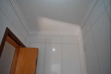 Apartamento à venda com 41m², 2 quartos e 2 vagasBanheiro Social