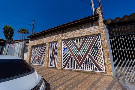 Casa à venda com 360m², 2 quartos e 5 vagasFachada