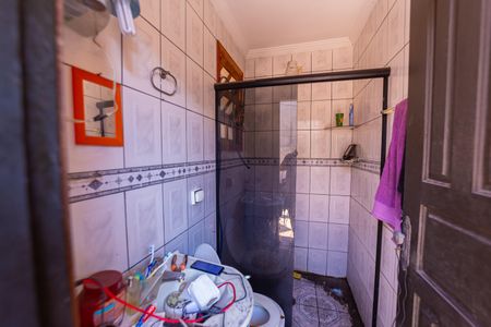 Casa à venda com 360m², 2 quartos e 5 vagasBanheiro de Serviço