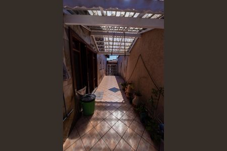 Casa à venda com 360m², 2 quartos e 5 vagasCorredor Lateral