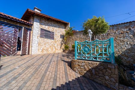 Casa à venda com 360m², 2 quartos e 5 vagasGaragem