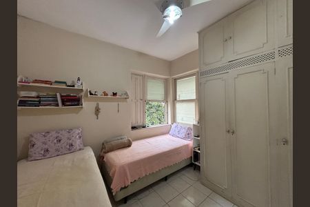 Apartamento à venda com 170m², 3 quartos e sem vagaSuíte 2