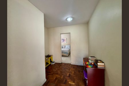 Apartamento à venda com 170m², 3 quartos e sem vagaSala