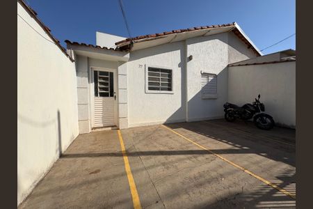 Studio para alugar com 20m², 1 quarto e 1 vaga Studio para alugar com 20m², 1 quarto e 1 vagaÁrea Externa