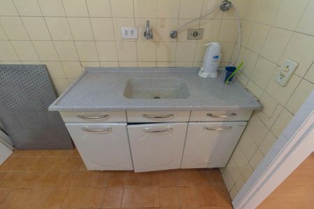 Studio para alugar com 35m², 1 quarto e 1 vaga Studio para alugar com 35m², 1 quarto e 1 vagaCozinha