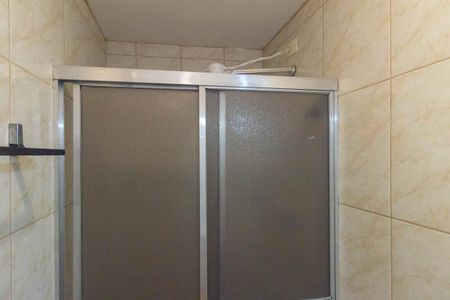 Banheiro de kitnet/studio para alugar com 1 quarto, 35m² em Santa Cecilia, São Paulo
