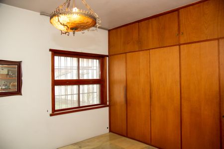 Casa à venda com 400m², 3 quartos e 5 vagasSuíte