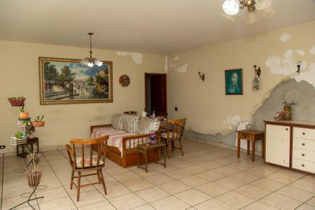 Casa à venda com 400m², 3 quartos e 5 vagasSala