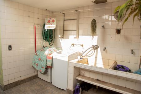 Casa à venda com 400m², 3 quartos e 5 vagasÁrea de Serviço