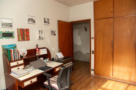 Casa à venda com 400m², 3 quartos e 5 vagasQuarto 2