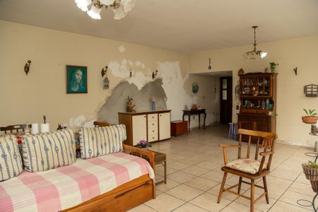 Casa à venda com 400m², 3 quartos e 5 vagasSala