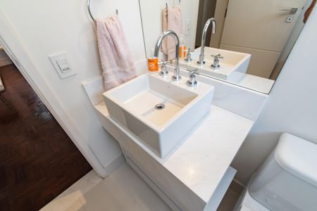 Apartamento à venda com 110m², 2 quartos e 1 vagaBanheiro