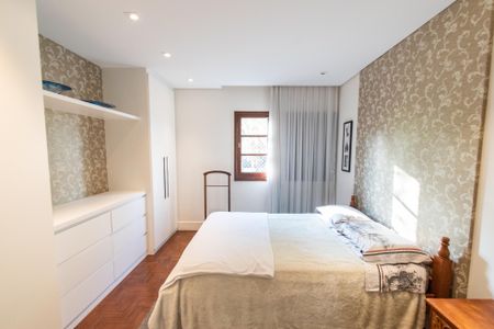 Apartamento à venda com 110m², 2 quartos e 1 vagaSuíte