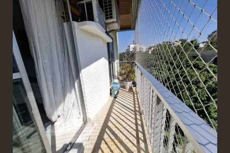 Apartamento à venda com 101m², 3 quartos e 1 vaga