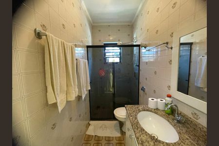 Casa à venda com 250m², 2 quartos e 2 vagas