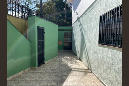 Casa à venda com 250m², 2 quartos e 2 vagas