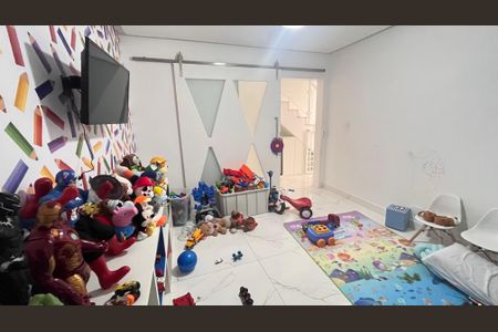 Casa de condomínio à venda com 366m², 5 quartos e 2 vagasQuarto