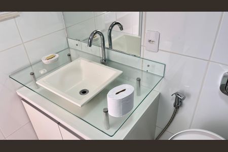 Casa de condomínio à venda com 366m², 5 quartos e 2 vagasBanheiro da Suíte 4