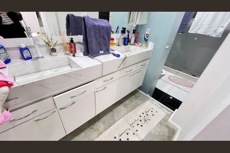 Casa de condomínio à venda com 366m², 5 quartos e 2 vagasBanheiro da Suíte 1