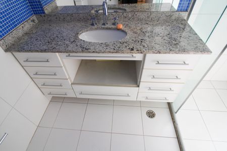 Apartamento à venda com 178m², 3 quartos e 3 vagasBanheiro Suite 3