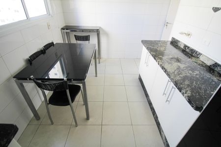 Apartamento à venda com 178m², 3 quartos e 3 vagasCozinha