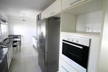 Apartamento à venda com 178m², 3 quartos e 3 vagasCozinha