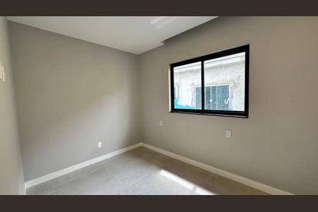 Casa à venda com 200m², 4 quartos e 2 vagasSuíte 3