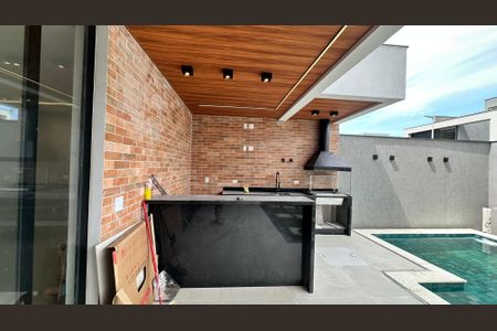 Casa à venda com 200m², 4 quartos e 2 vagasÁrea Externa